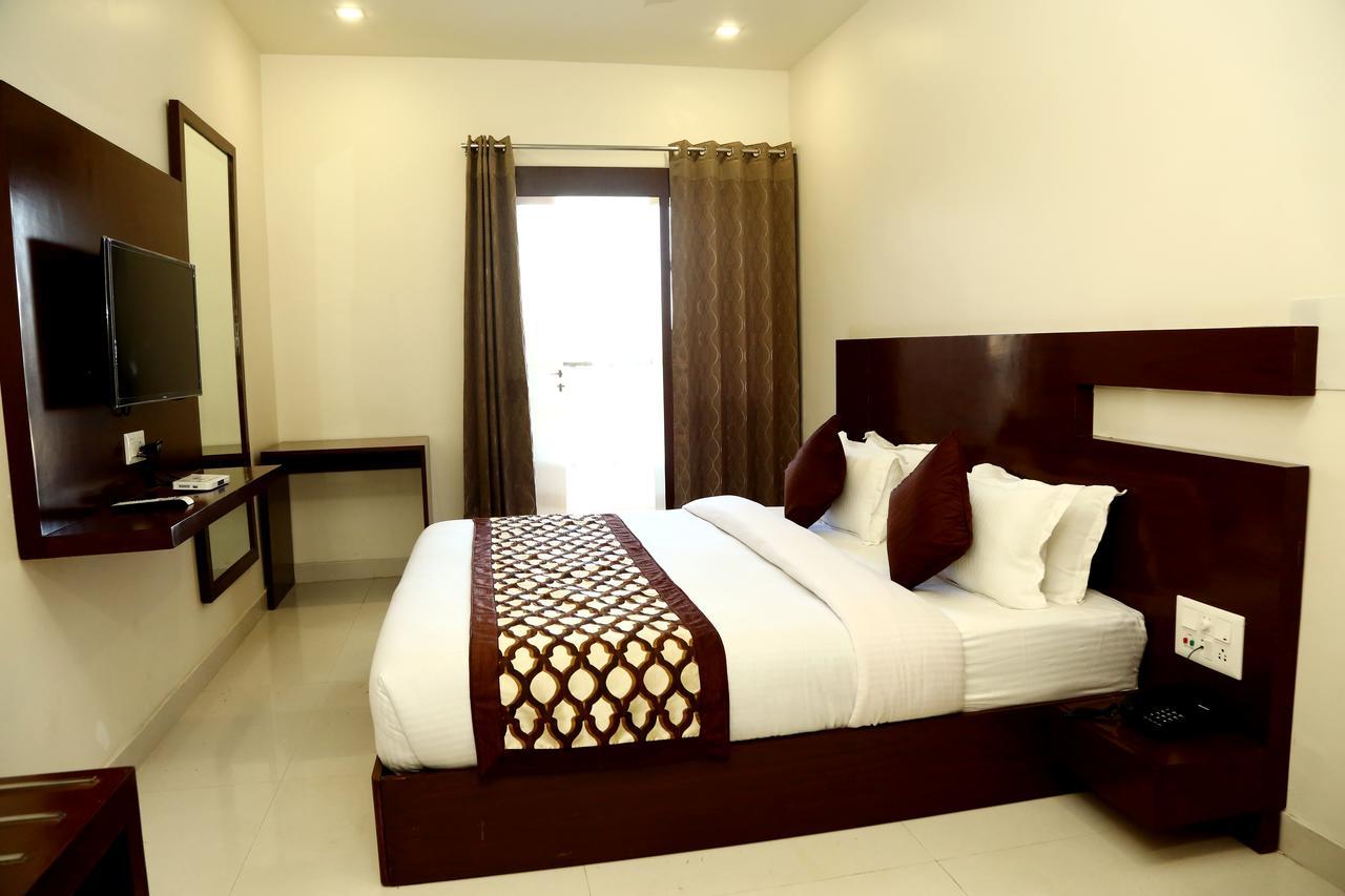 Royal Hopp-Inn Chittorgard Chittorgarh Exterior foto